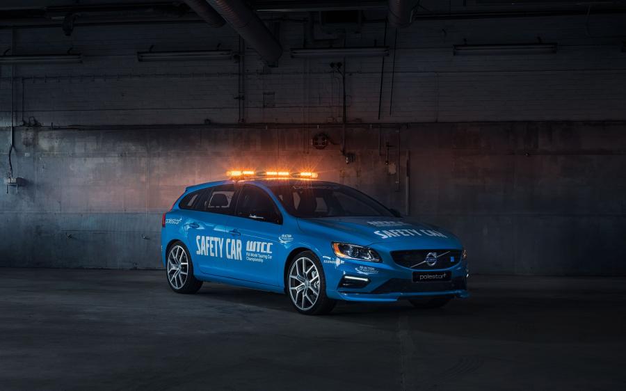  Volvo V60 Polestar WTCC Safety Car 2016 года  (фото 5 из 10)